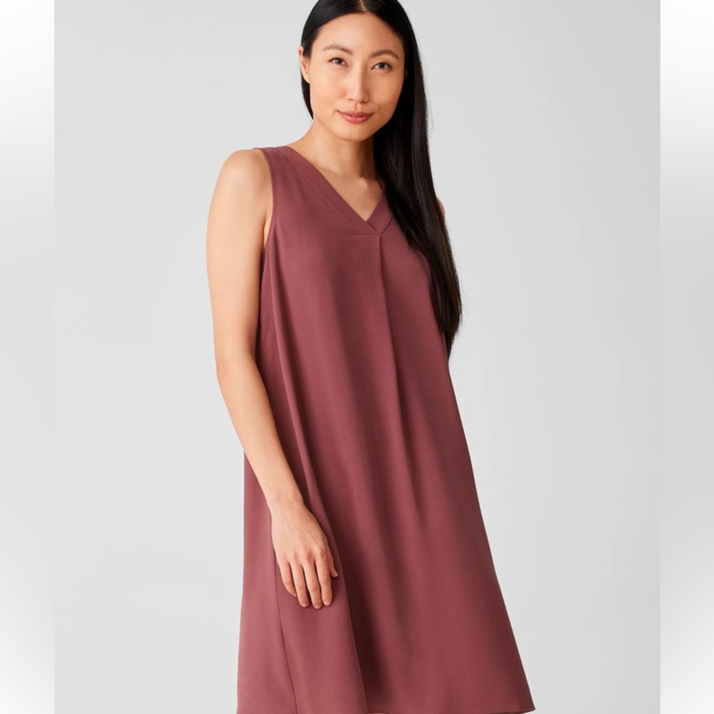 Eileen Fisher size XS Silk Georgette Crepe Pleated Dress in Fig NWT